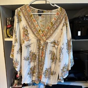 Angie white and multicolor blouse